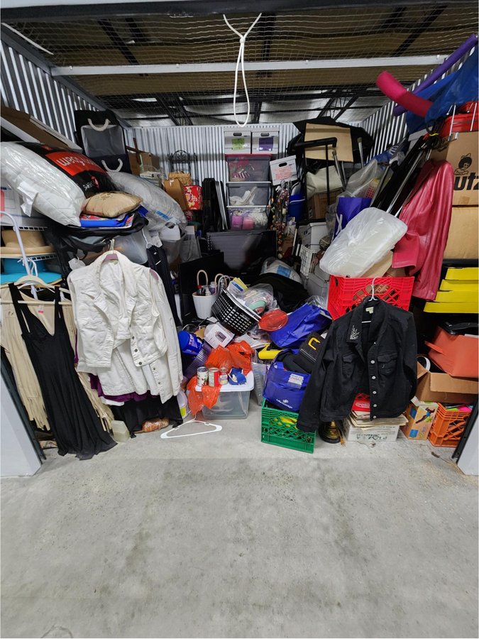 10 x 10 storage unit in Delanco, NJ