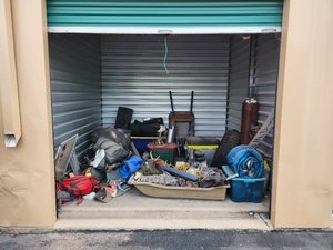 10 x 10 storage unit in Saratoga Springs, UT