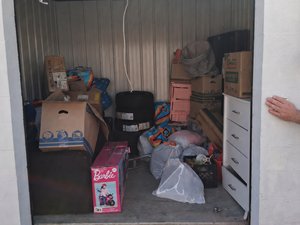 10 x 10 storage unit in Columbia, MO