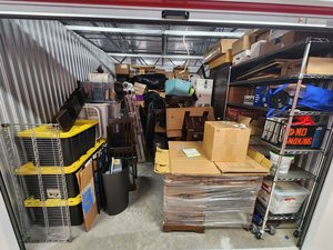 10 x 15 storage unit in Atlanta, GA