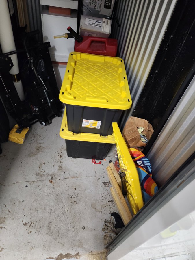 5 x 10 storage unit in Mt Vernon, NY