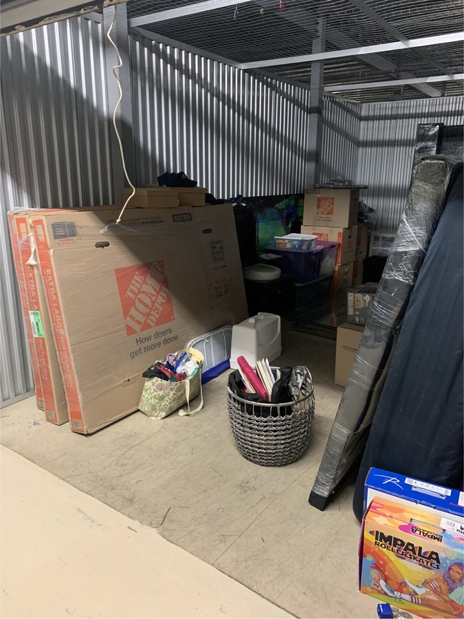 10 x 20 storage unit in Miami Lakes, FL