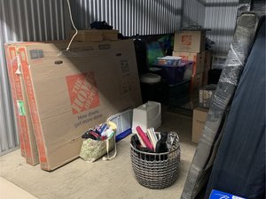 10 x 20 storage unit in Miami Lakes, FL