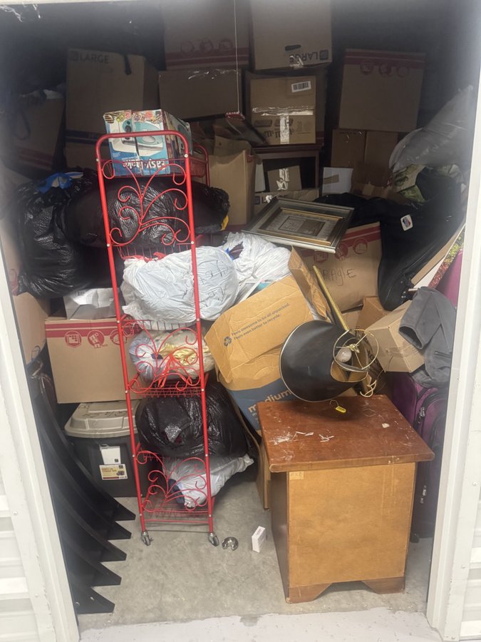 10 x 7 storage unit in Metairie, LA