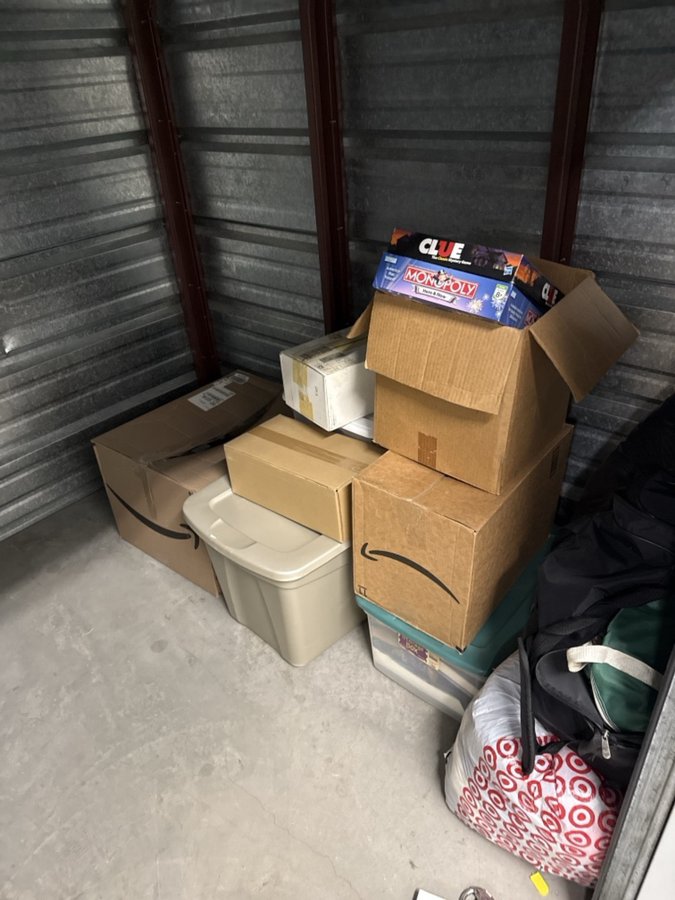 10 x 7 storage unit in Metairie, LA