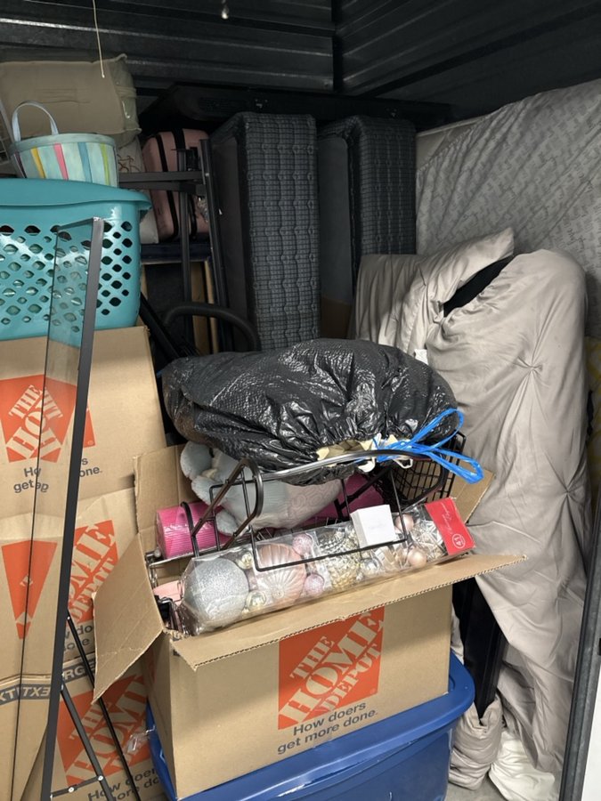 10 x 7 storage unit in Metairie, LA