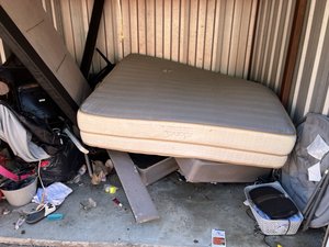 10 x 10 storage unit in Coram, NY