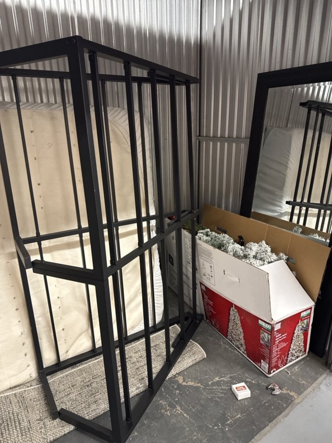 5 x 10 storage unit in New Orleans, LA