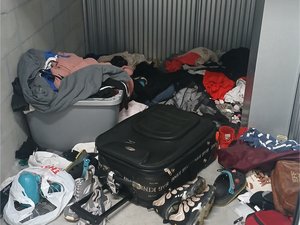 5 x 10 storage unit in Hollywood, FL