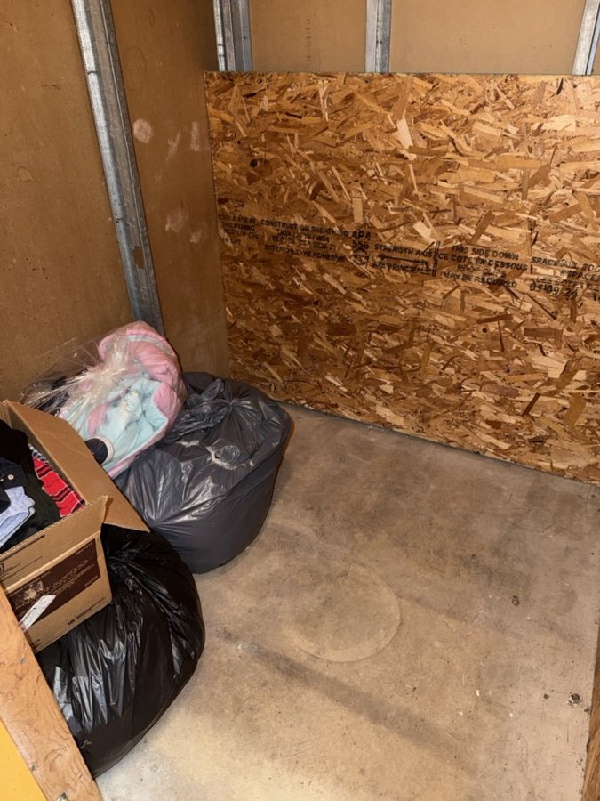 5 x 5 storage unit in Manassas, VA