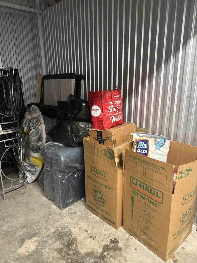 10 x 10 storage unit in New Orleans, LA