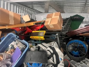 10 x 10 storage unit in Hollywood, FL