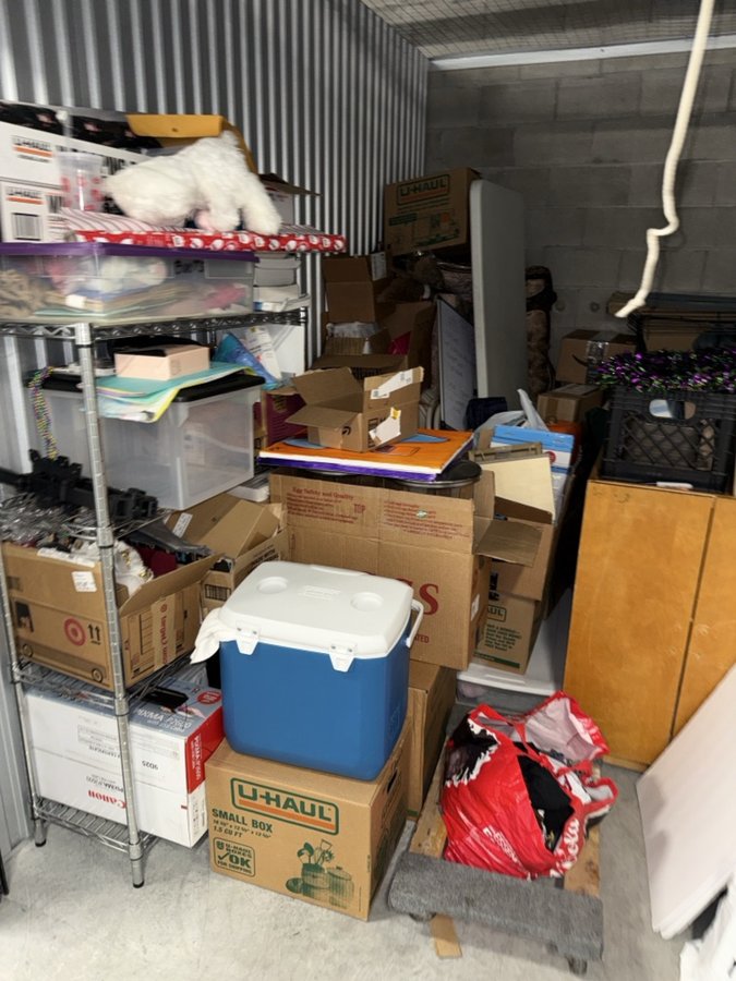 10 x 10 storage unit in Elmwood, LA