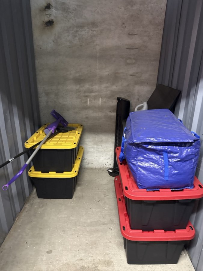 5 x 7 storage unit in New Orleans, LA