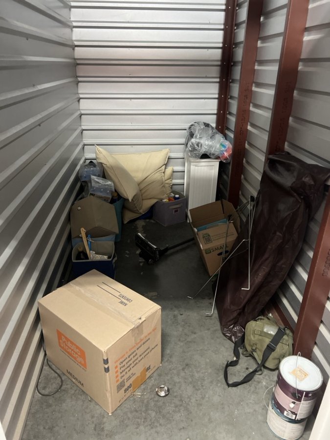 5 x 10 storage unit in Mount Sinai, NY