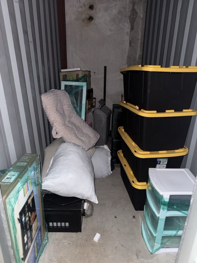 5 x 10 storage unit in New Orleans, LA