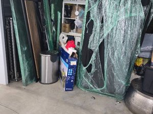 10 x 10 storage unit in Brentwood, MD