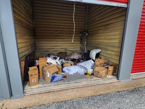 10 x 10 unit in Houston