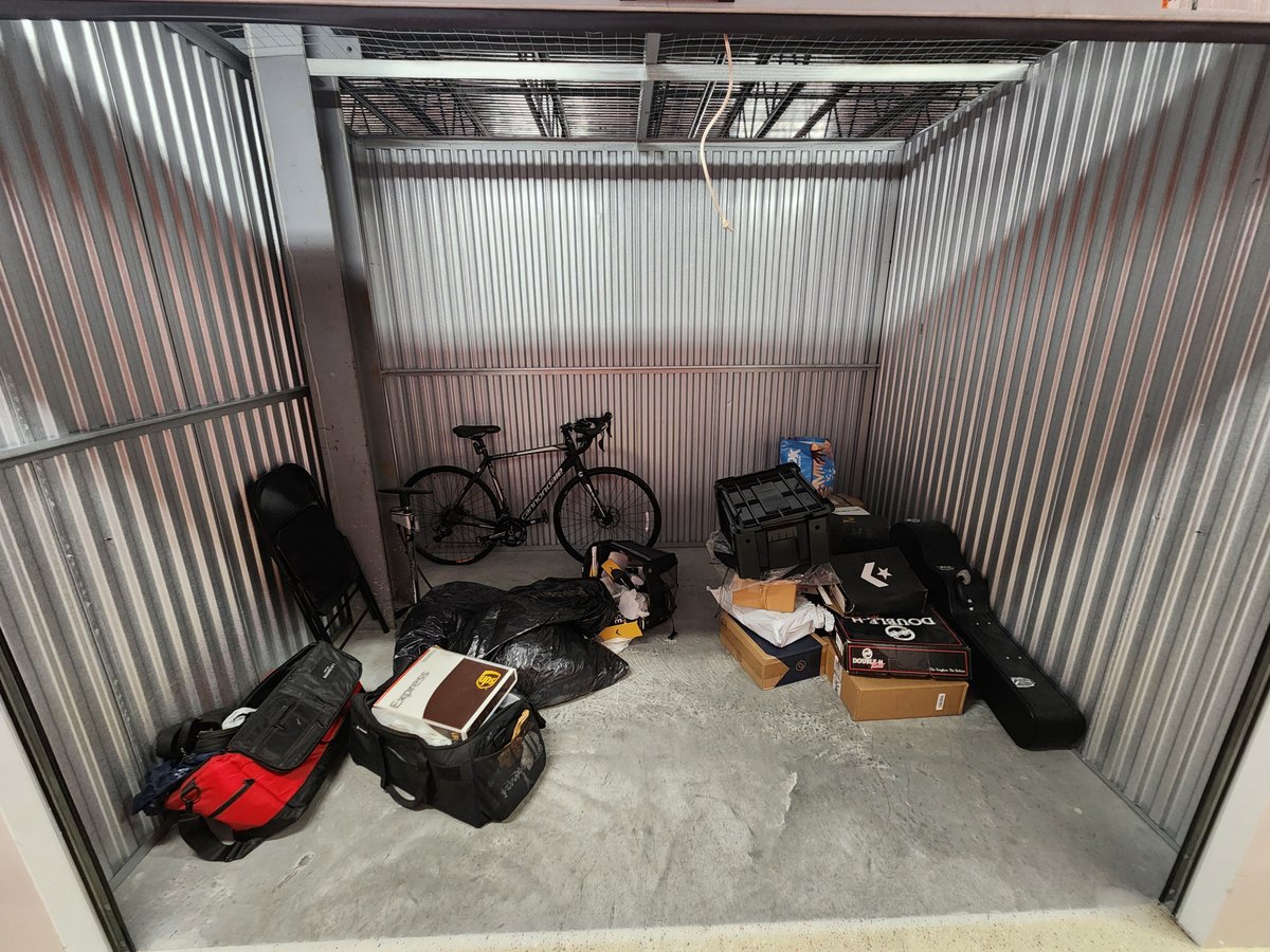 10 x 8 storage unit in Atlanta, GA