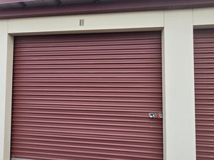 10 x 30 storage unit in Bellevue, NE