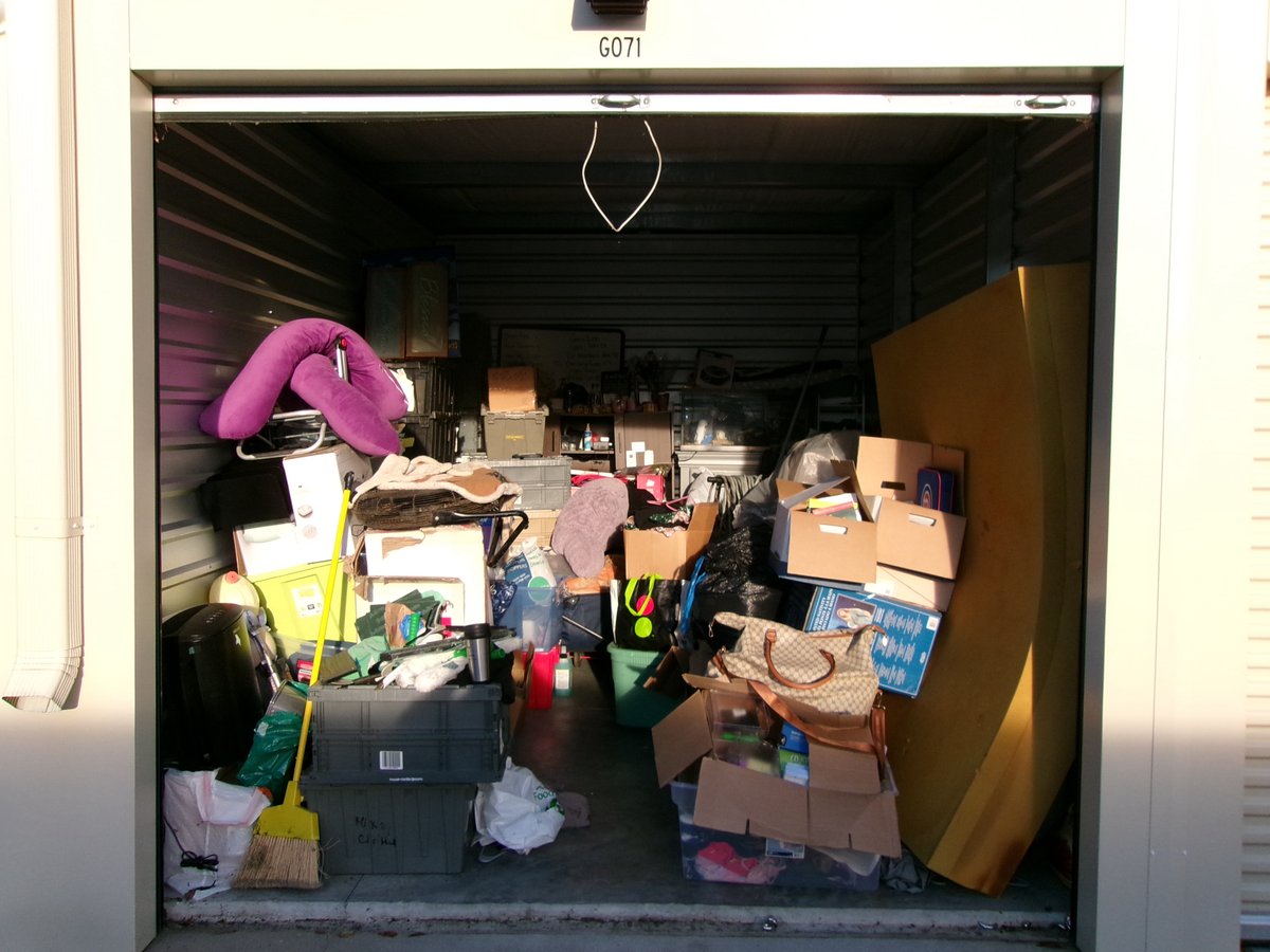 10 x 15 storage unit in Middlefield, CT