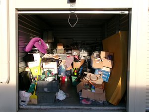 10 x 15 storage unit in Middlefield, CT