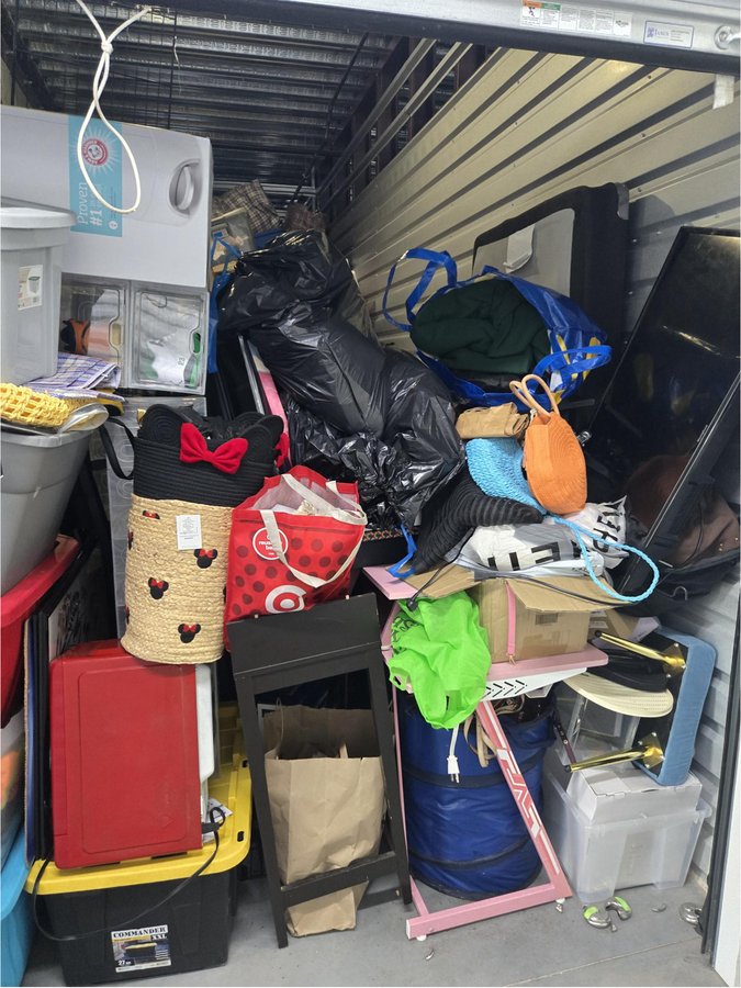 10 x 20 storage unit in Hackensack, NJ