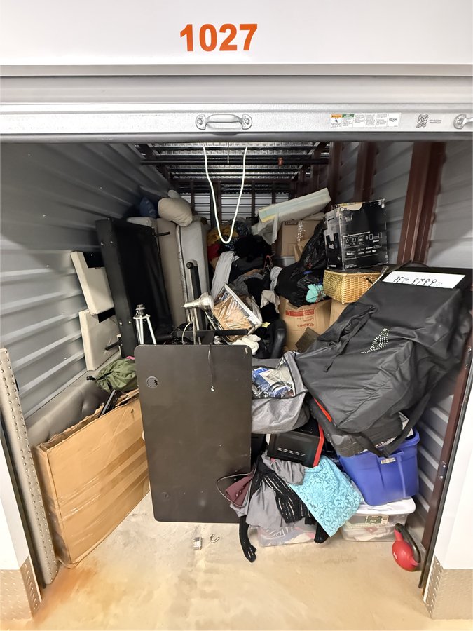 8 x 15 storage unit in Capehorn, PA