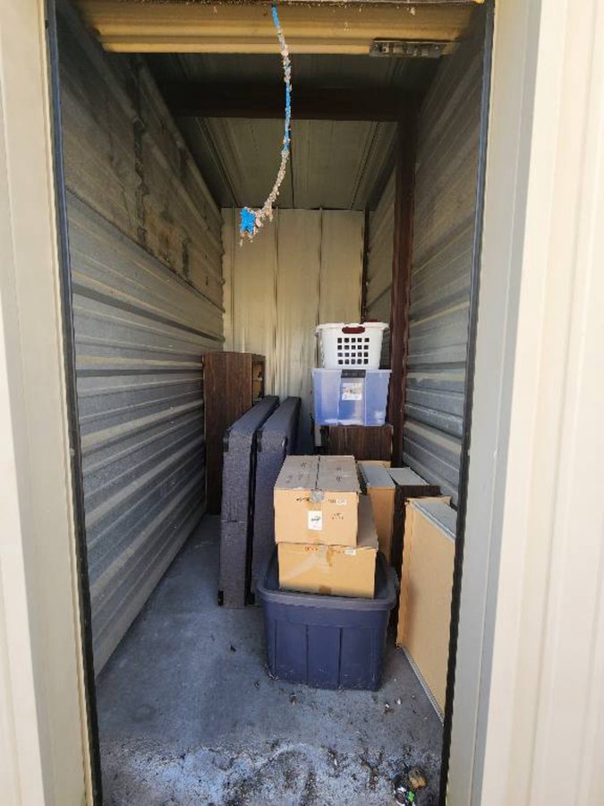 5 x 10 storage unit in Austin, TX