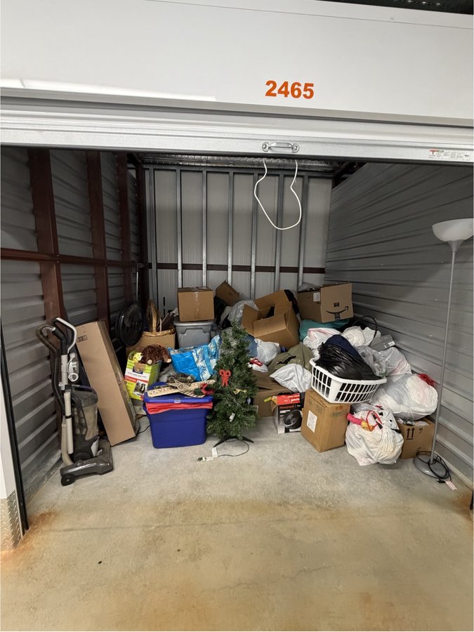 10 x 10 storage unit in Capehorn, PA