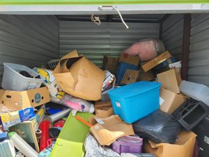 10 x 10 storage unit in Bradenton, FL