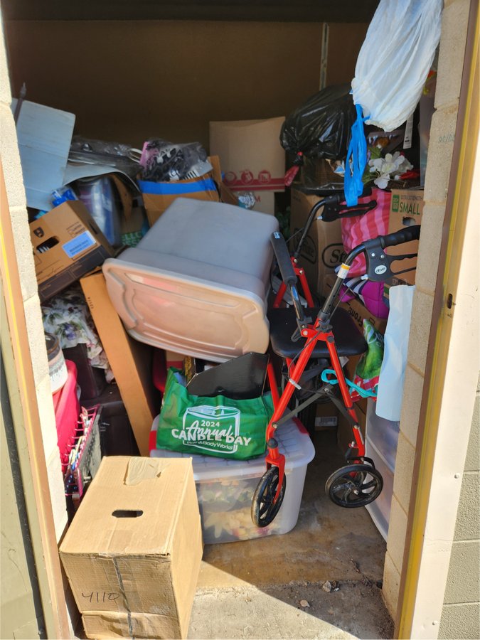 10 x 10 storage unit in San Antonio, TX