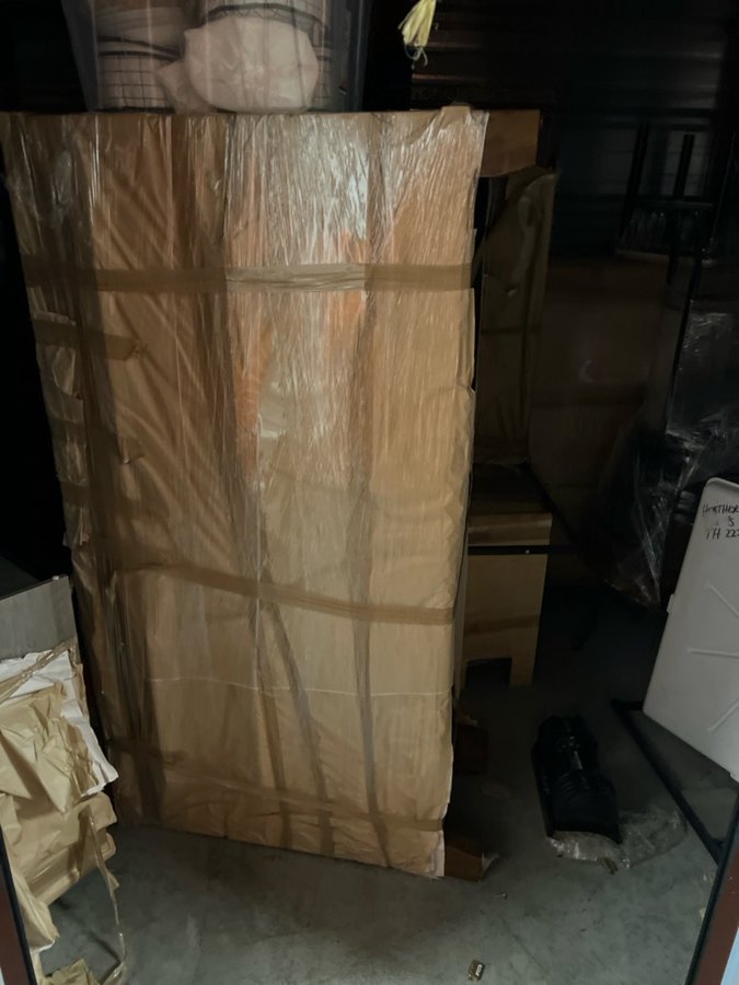 7 x 10 storage unit in Bethpage, NY