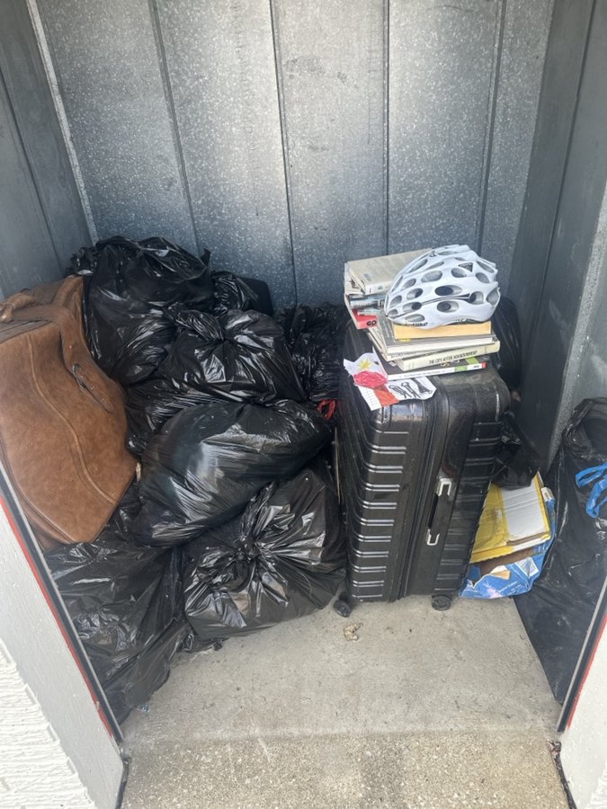 5 x 6 storage unit in Florissant, MO