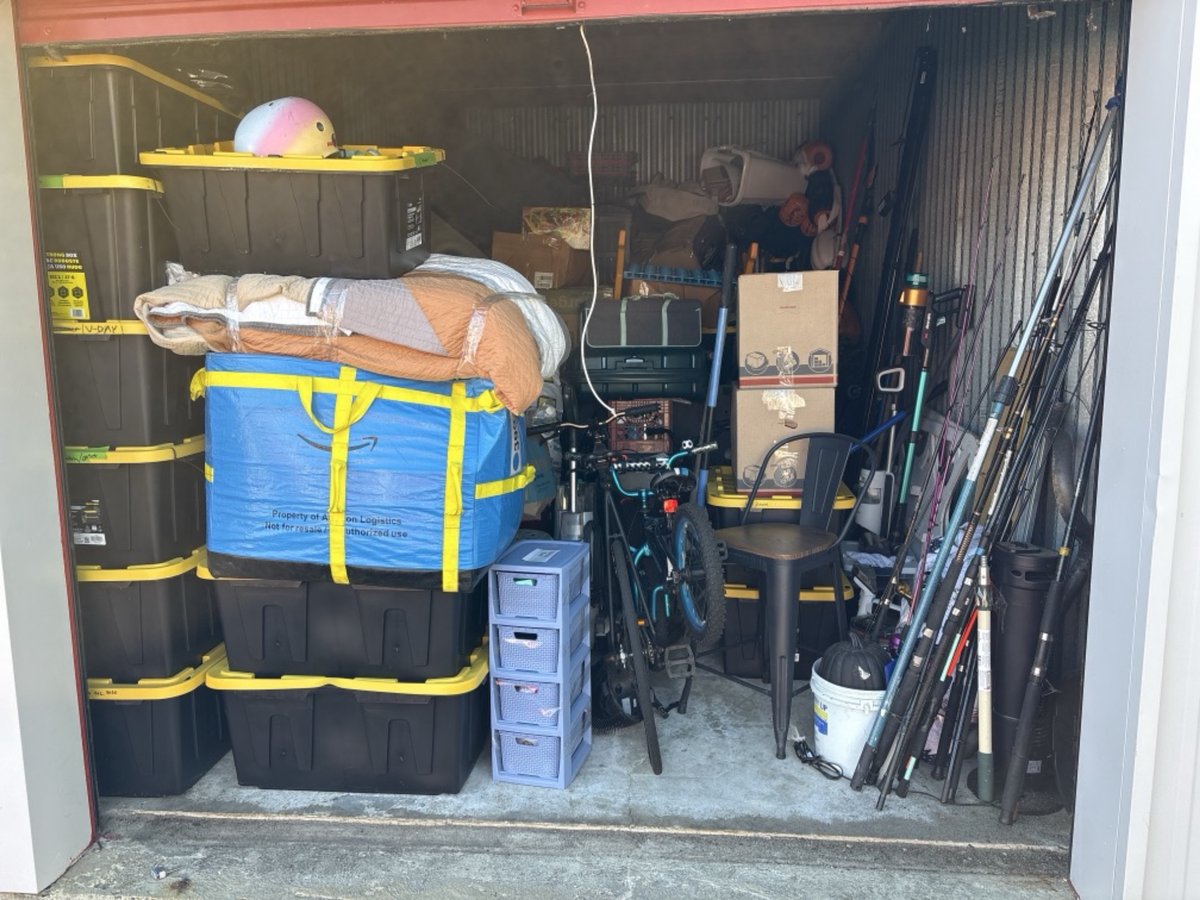 10 x 20 storage unit in Howell, NJ