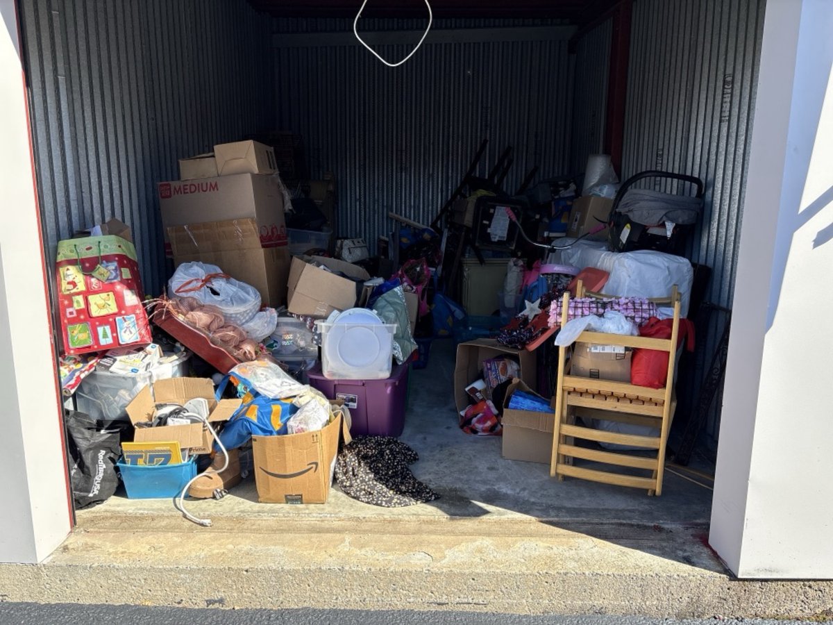 10 x 15 storage unit in Howell, NJ