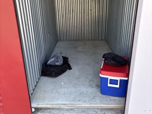 5 x 10 storage unit in Howell, NJ