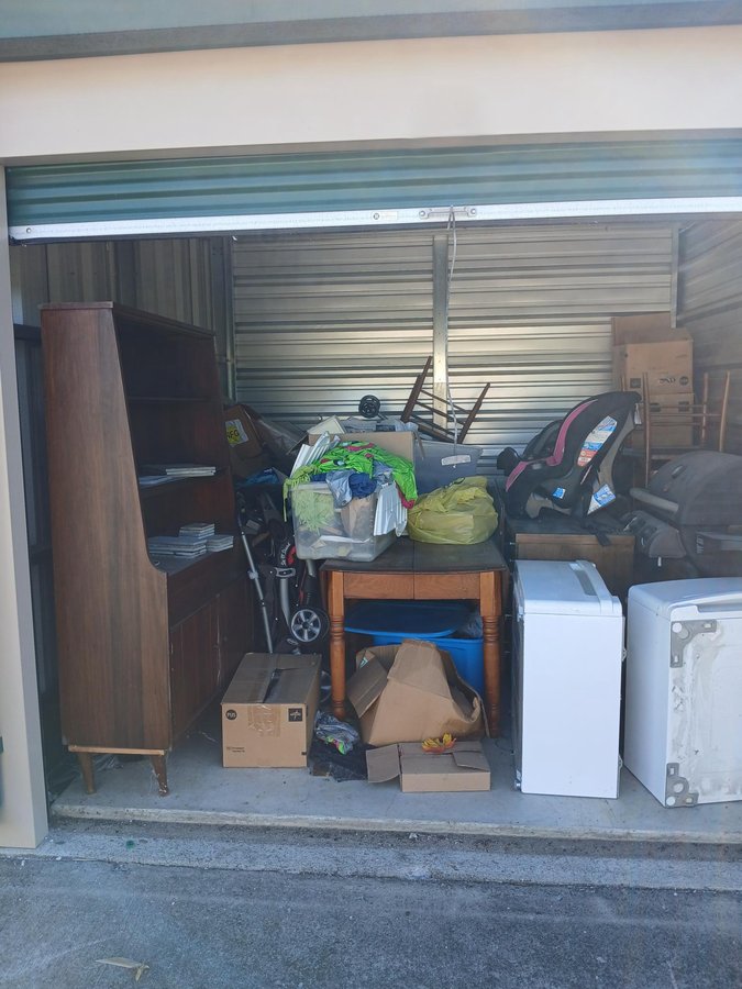 10 x 10 storage unit in Gallatin, TN