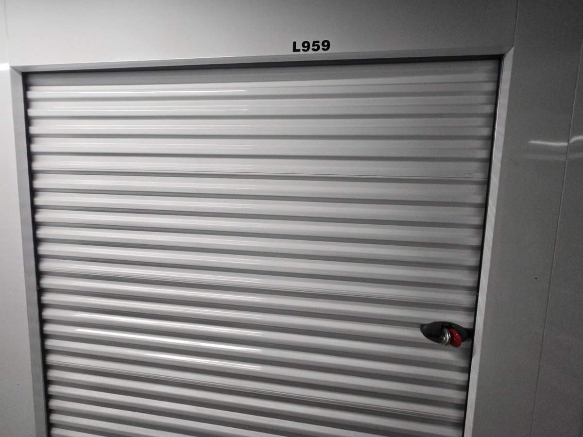10 x 5 storage unit in Omaha, NE