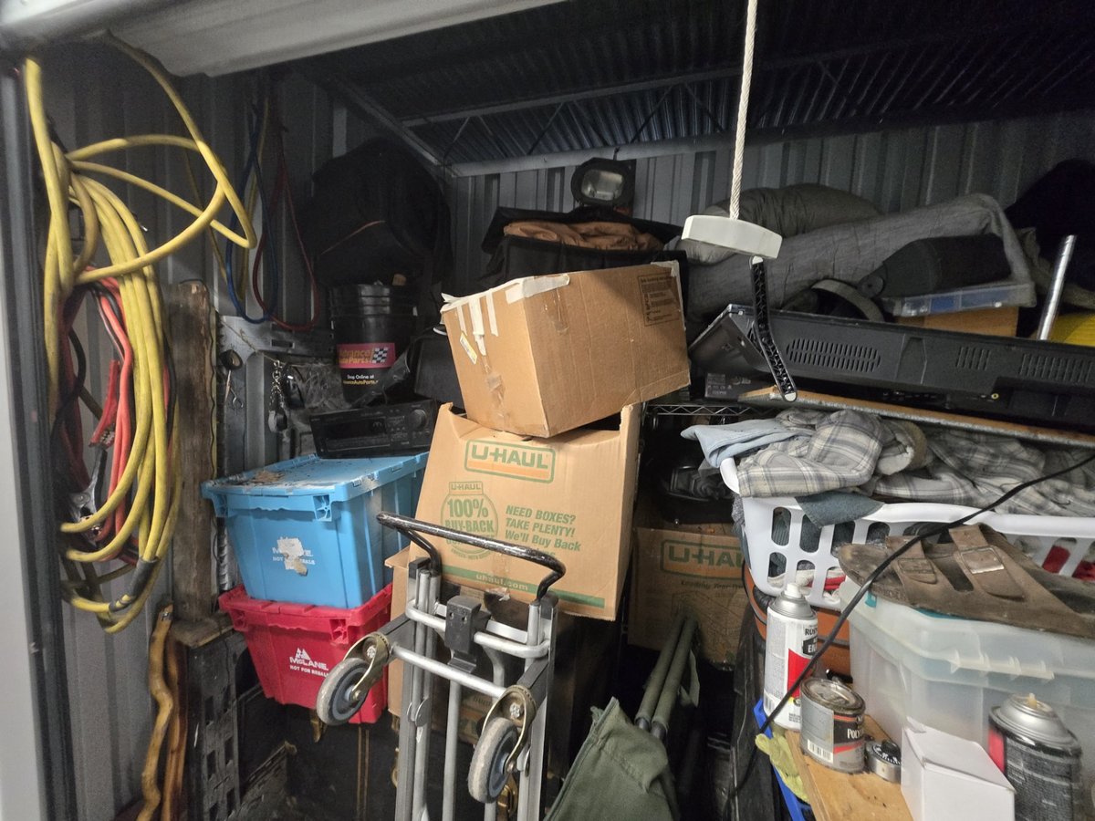 10 x 5 storage unit in Omaha, NE
