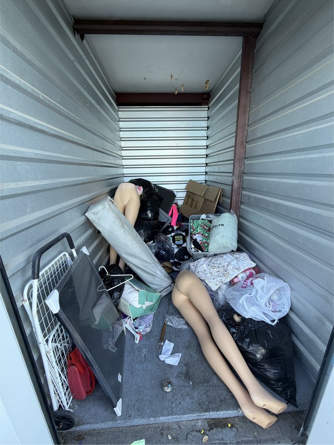 5 x 10 storage unit in Plant City, FL