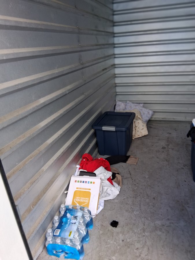 5 x 10 storage unit in Plant City, FL