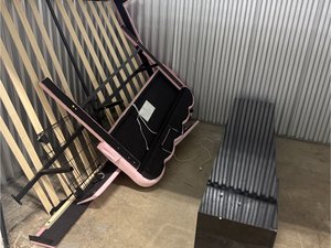 8 x 10 unit in Miami