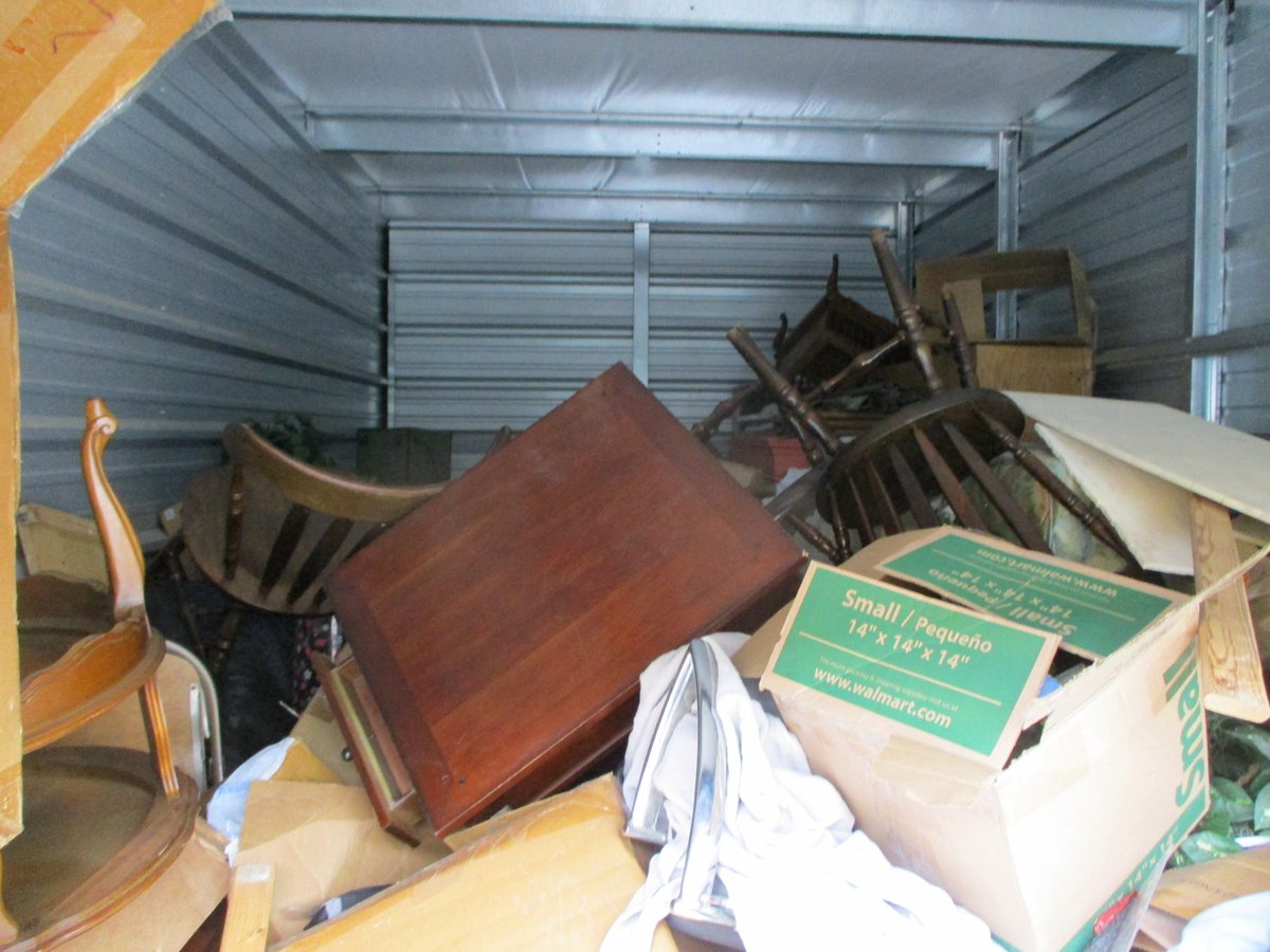 10 x 20 storage unit in Omaha, NE