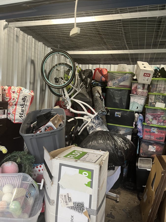 10 x 13 storage unit in Menomonee Falls, WI