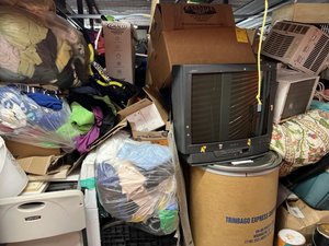 10 x 20 storage unit in Melville, NY