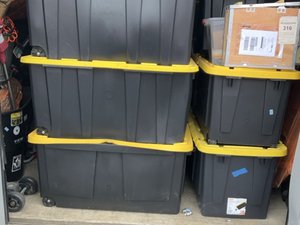 10 x 30 storage unit in Woodburn, OR