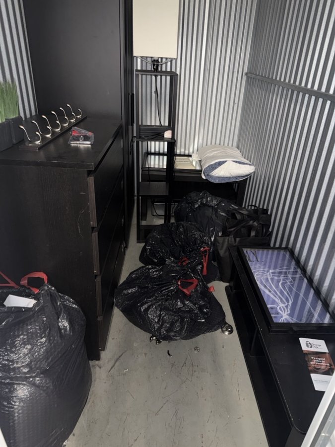 5 x 10 storage unit in Rockville Centre, NY