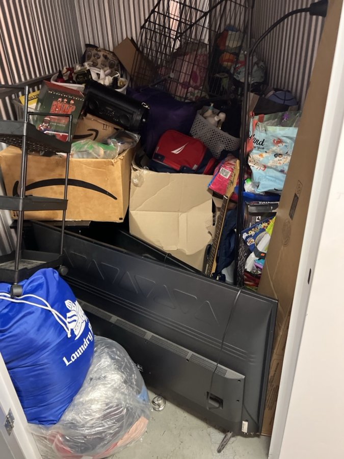 5 x 9 storage unit in Rockville Centre, NY