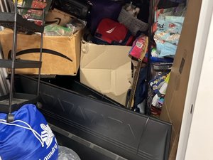 5 x 9 storage unit in Rockville Centre, NY